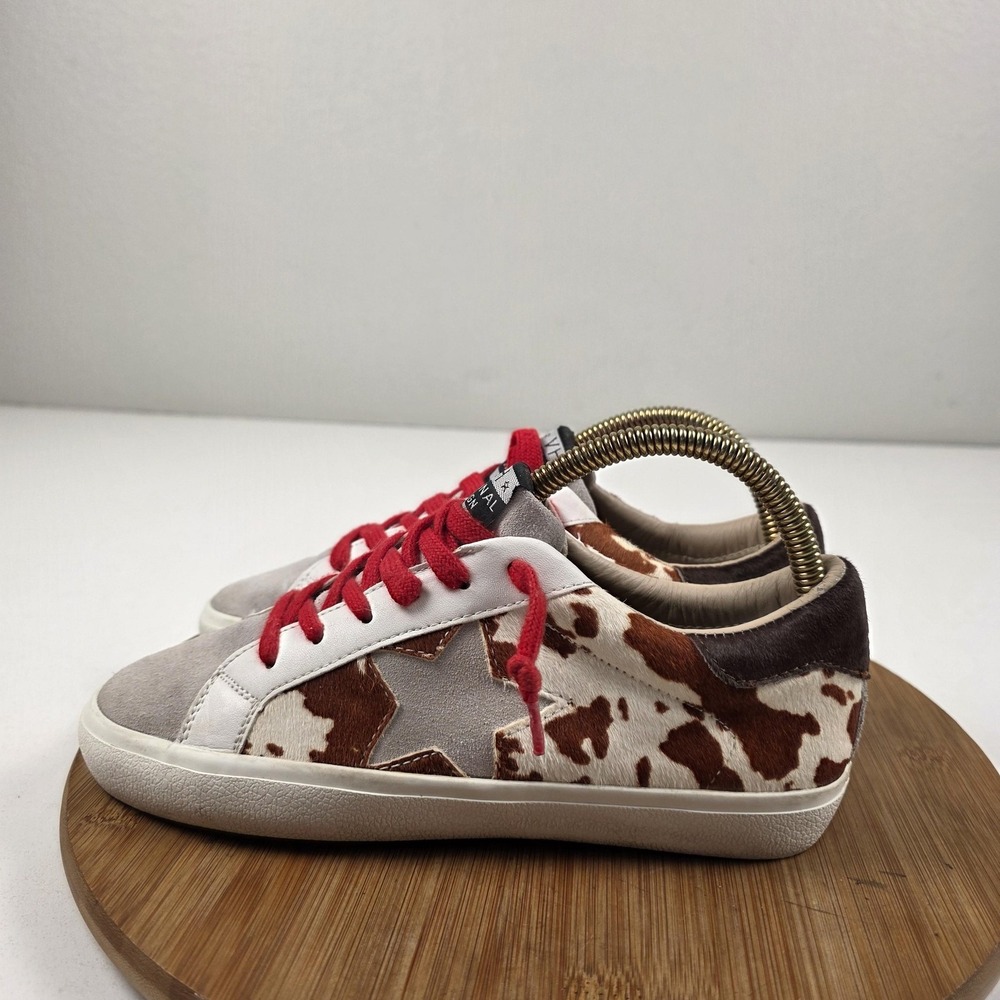Vintage Havana Houston Shoes Womens Size 8 Red Multi Cow Print Star Sneakers